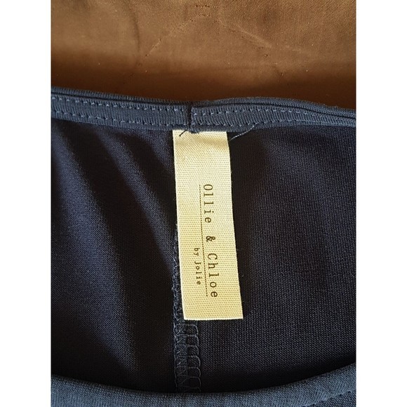 Ollie & Chloe By Jolie Womens Blouse Cold Shoulder Slit Blue Tunic Size Small - Picture 8 of 12